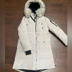 Womens BCBGAzria long winter jacket light grey small